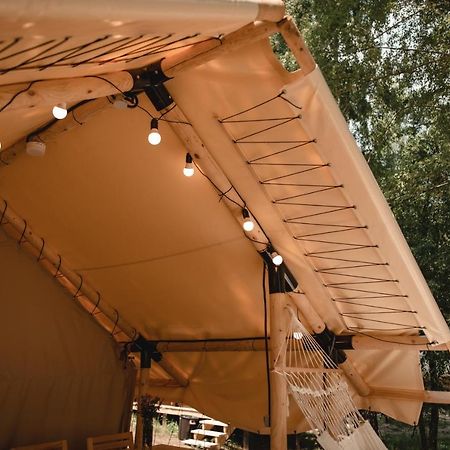Glamping Mandra Kanev Hotell Leplyavo Eksteriør bilde
