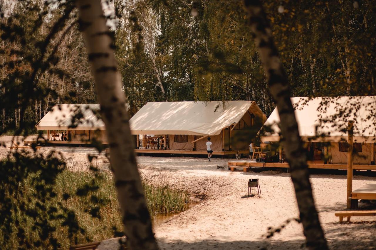 Glamping Mandra Kanev Hotell Leplyavo Eksteriør bilde
