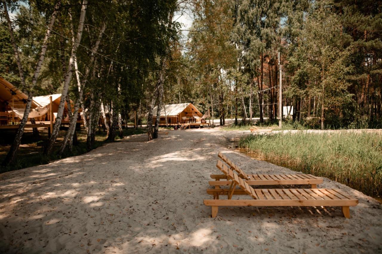 Glamping Mandra Kanev Hotell Leplyavo Eksteriør bilde