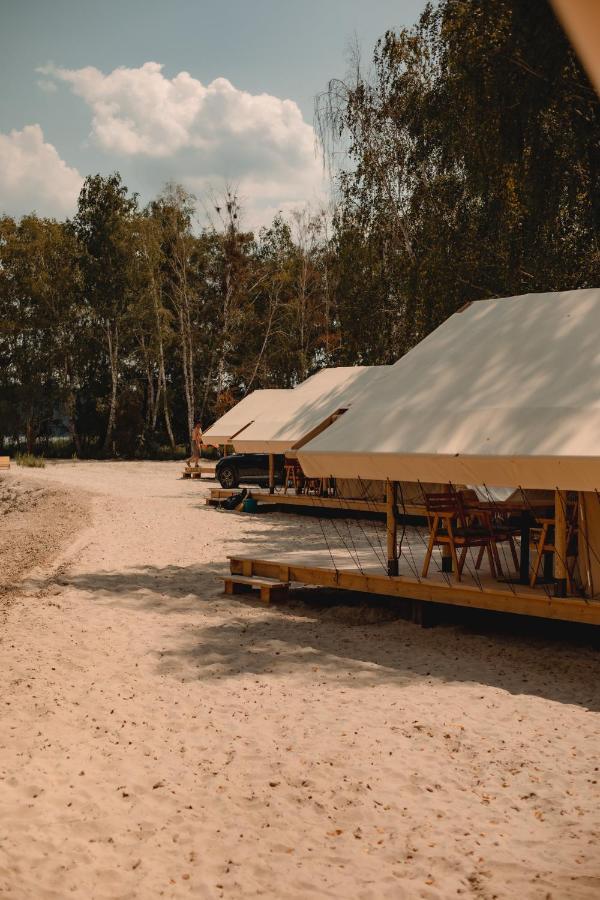 Glamping Mandra Kanev Hotell Leplyavo Eksteriør bilde